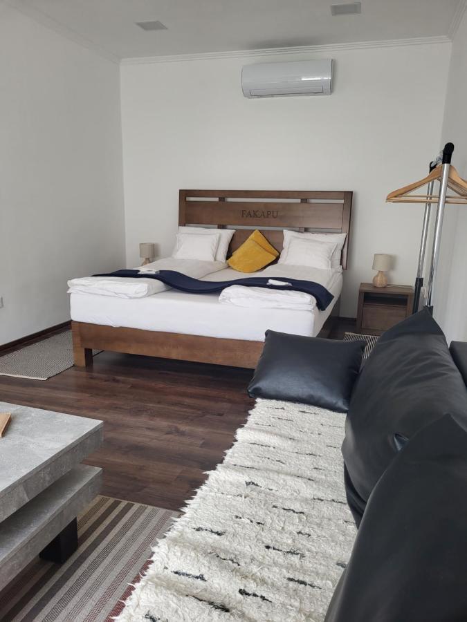 Bed and Breakfast Fakapu Pince és Panzió Tokaj Exterior foto